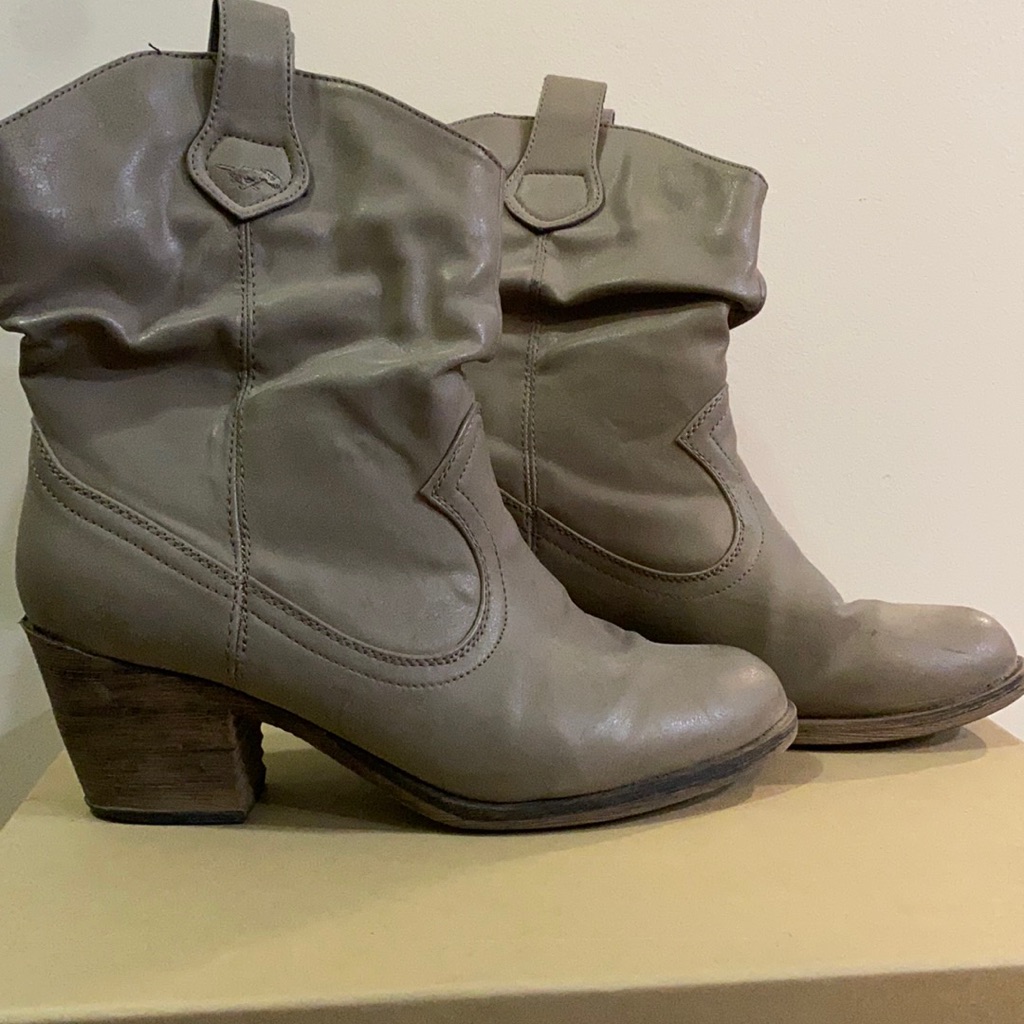 Rocket Dog Boot